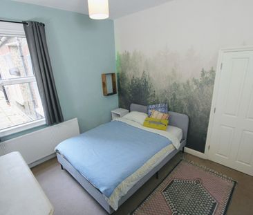2 Bed Flat, Kingswood Road, SW2 - Photo 5