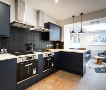 1 bedroom in a house share to rent - Photo 5