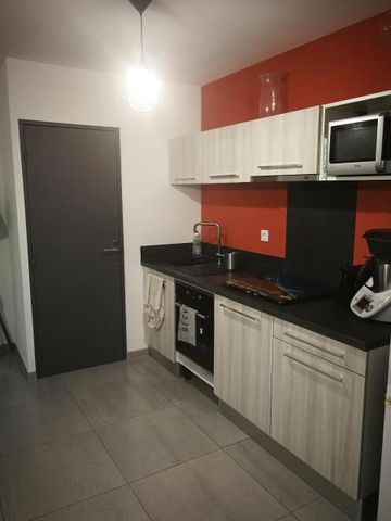 Location Appartement 3 pièces 62m² CANET EN ROUSSILLON 66140 - Photo 3