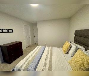 3 Bed 2.5 Bath Dbl Garage Duplex SW Edmonton - Photo 2