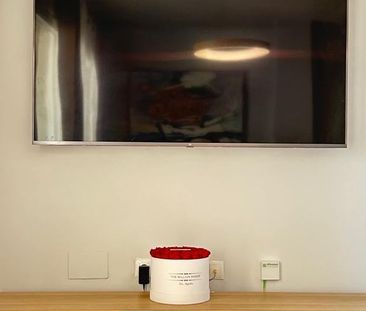 Luxury Flat for rent in Nueva Andalucia, Andalusia - Photo 2