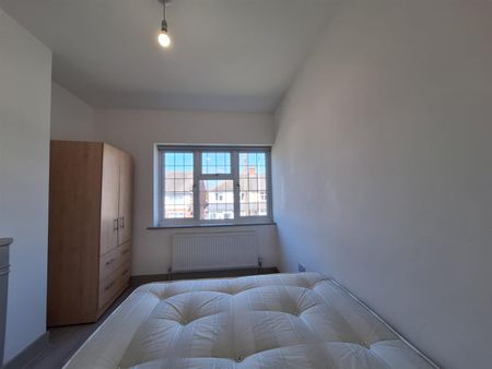 Limbury Road, Luton LU3, London - Photo 5
