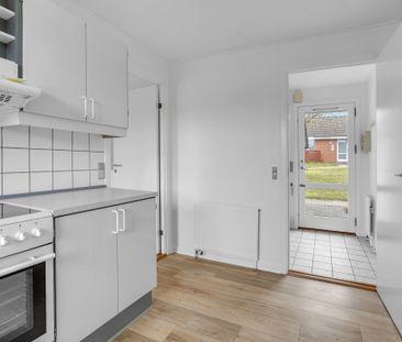 Charmerende 2-værelses rækkehus i hjertet af Nyborg - Foto 1