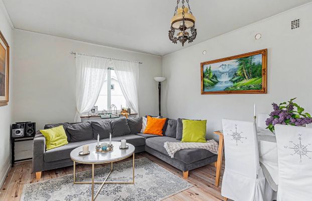 Tredje gatan, Sparreholm - Foto 1