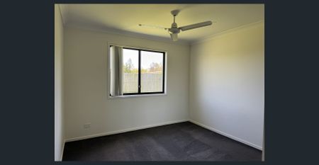 Modern Designer Terrace Home in 'The Heights' Estate - Unfurnished 4 Bedrooms - Pimpama - Photo 5