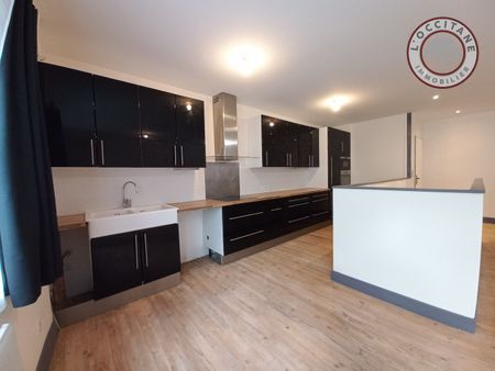 Location Appartement 3 pièces 96m² L ISLE JOURDAIN 32600 - Photo 4