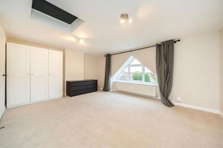 6 bedroom semi-detached house to rent - Photo 4