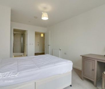 2 bedroom apartment to rent - Photo 6