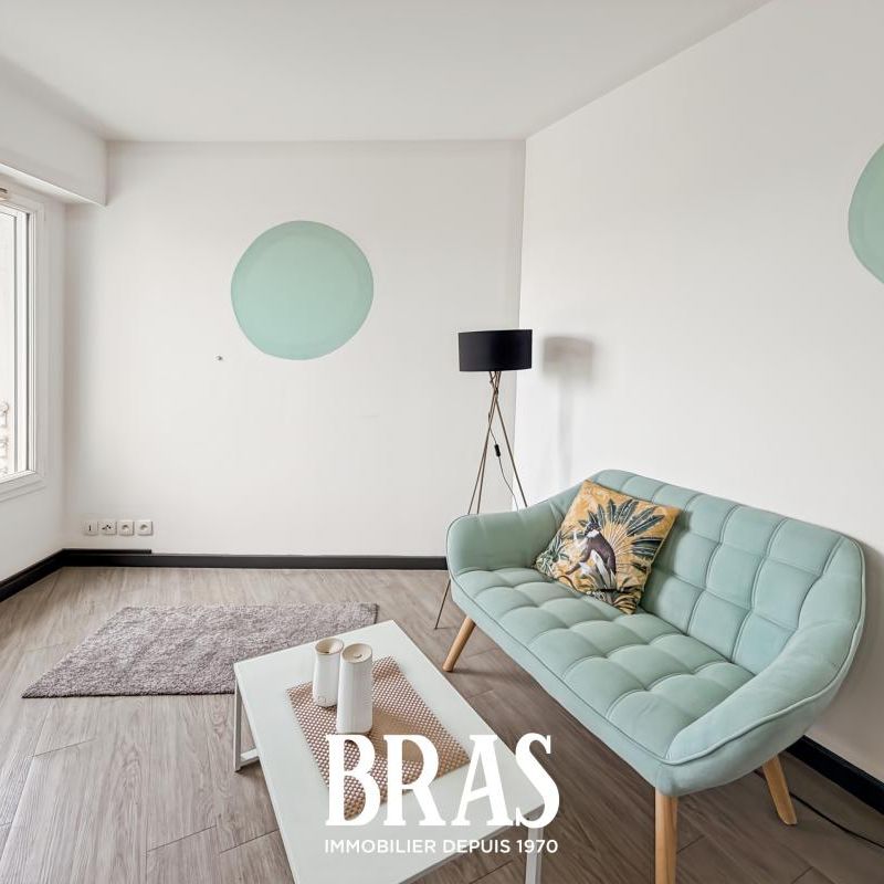 Location Appartement 1 pièce Meublé 28m² VANNES 56000 - Photo 1