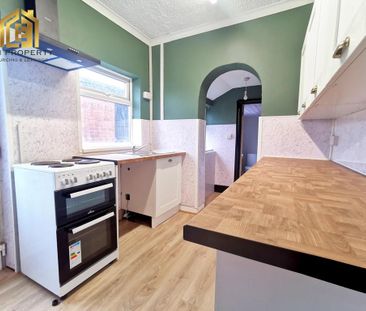 3 bedroom end of terrace house to rent - Photo 4