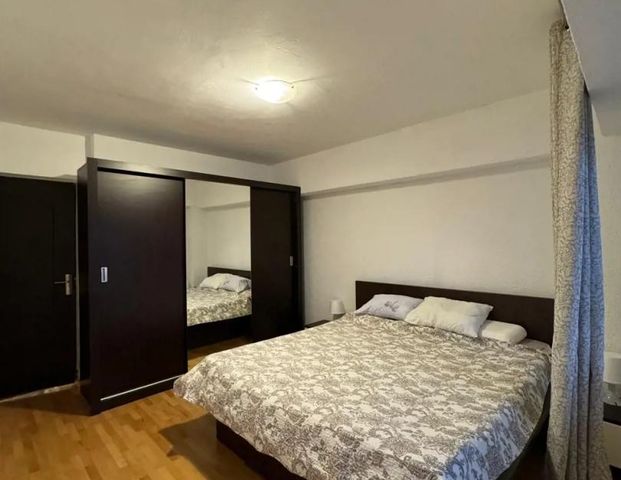Inchirieri Apartamente 3 camere Bucuresti - Fotografie 1