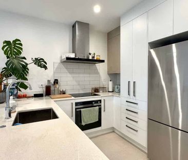 Park Green, 2 bedrooms - Photo 1