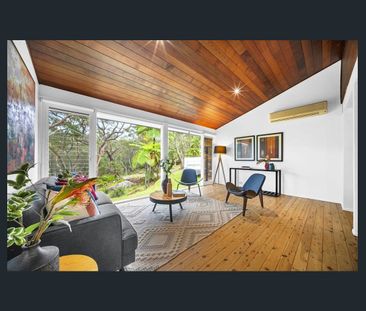 Architectural Bushland Retreat with Poolside Entertaining - Photo 2