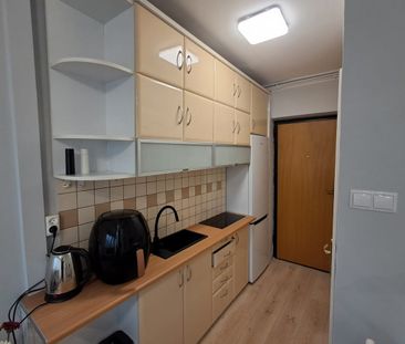 Kawalerka przy Lotnisku Chopina KOR34b 17 m² - Photo 1