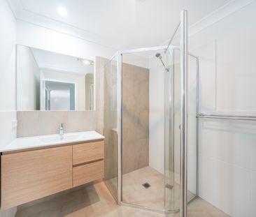 12B Stables Way, Port Macquarie NSW 2444 - House For Rent | Domain - Photo 6