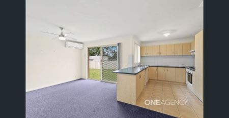 MODERN COMFORT AND SPACE - WELL EQUIPPED 4 BEDROOM HOME IN NOWRA - Photo 3