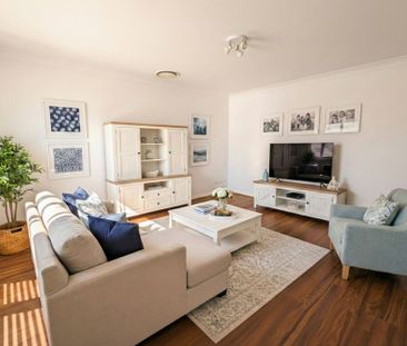 Freshly Updated & Perfectly Located: Modern Single-Level Living - Photo 6