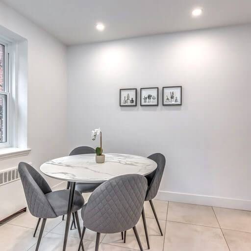 5830 Côte Saint Luc Road - Spacious Furnished 2-Bedroom Apartment for Rent! - Photo 1