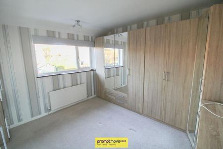 3 bedroom semi-detached house to rent - Photo 3