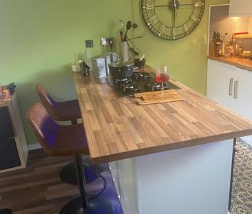 1 Bed Flat, Maxwell Drive, G41 - Photo 4