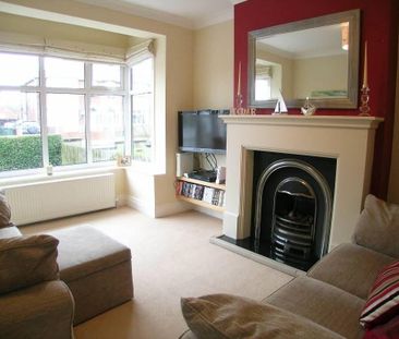 3 bedroom semi-detached house to rent - Photo 1