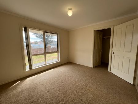 1/102 McClelland Street, Bell Park - Photo 5