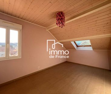 Location appartement 5 pièces 100 m² à Valleiry (74520) - Photo 3