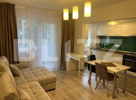 Apartament 3 camere, semidecomandat, balcon, mobilat modern, zona Mănăștur - Photo 2