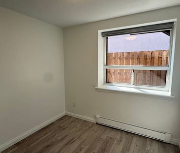 For Lease - 158 Main Street Unit# 105, Toronto, Ontario - Photo 1