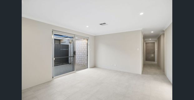 Modern & Low-Maintenance Living in Henley Brook - Photo 1