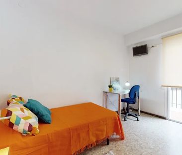 Carrer de Pere Aleixandre, Valencia, Valencian Community 46006 - Photo 5