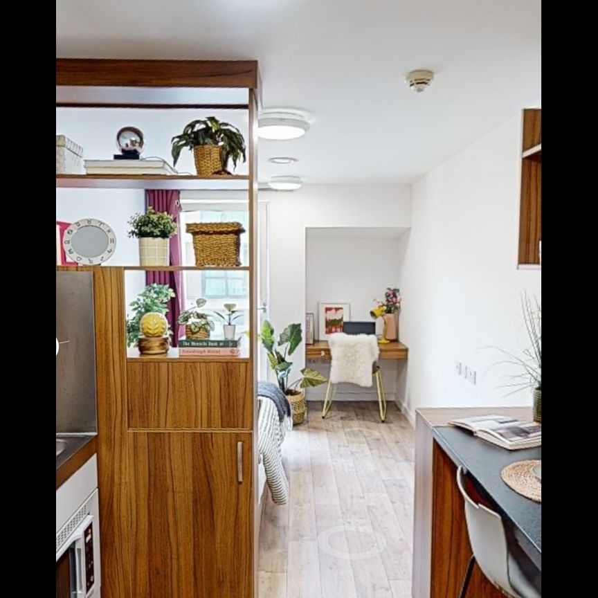 Studio Flat, London, EC1V - Photo 1