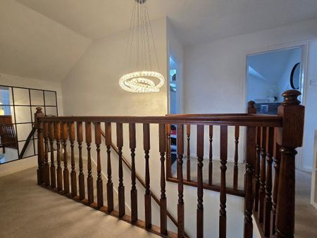 3 bedroom detached house to rent - Photo 2