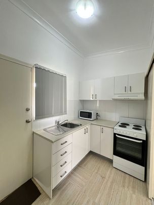 9/19-27 Boronia Street, 2142, South Granville Nsw - Photo 1