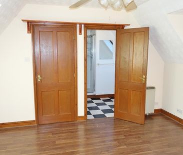 3 bedroom detached house to rent - Photo 2