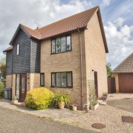 St Margarets Drive, Walmer, Deal, CT14 7UJ, Kent - Photo 4