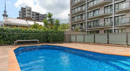 Two bedroom 53m secure apartment - Photo 4