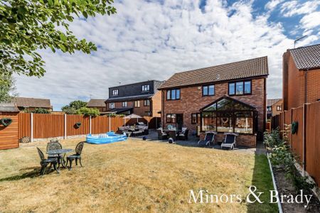 Fletcher Way, Acle - Photo 4