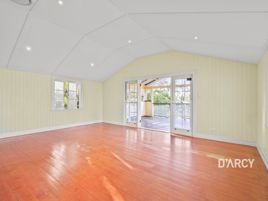 170 BUTTERFIELD ST - Photo 1