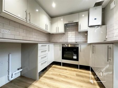 3 bedroom house to rent - Photo 3