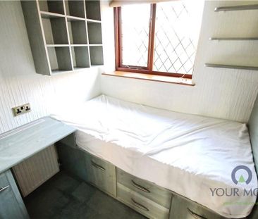 3 bedroom semi-detached house to rent - Photo 4