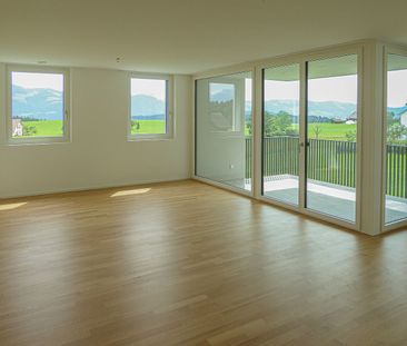 Moderne Wohnung mit toller Aussicht! - Photo 1