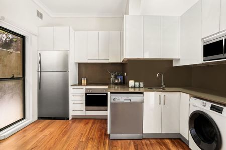 3/162 Bondi Road, Bondi NSW 2026 - Apartment For Rent | Domain - Photo 3