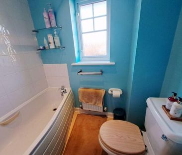 2 bedroom terraced house to rent - Photo 5