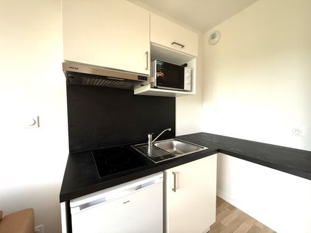 Location Appartement 1 pièce 23m² MAROMME 76150 - Photo 5