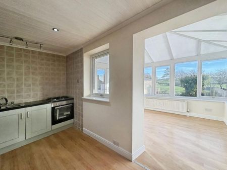 2 bedroom semi-detached house to rent - Photo 5