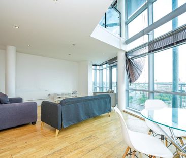 3 bedroom flat to rent - Photo 5