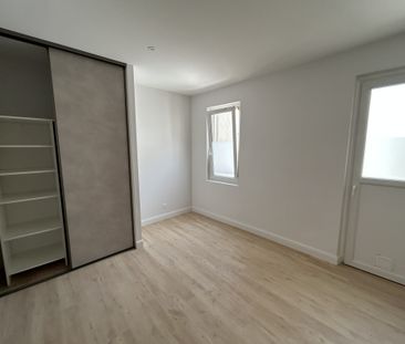 Location Appartement 3 pièces 94m² LE PASSAGE 47520 - Photo 2