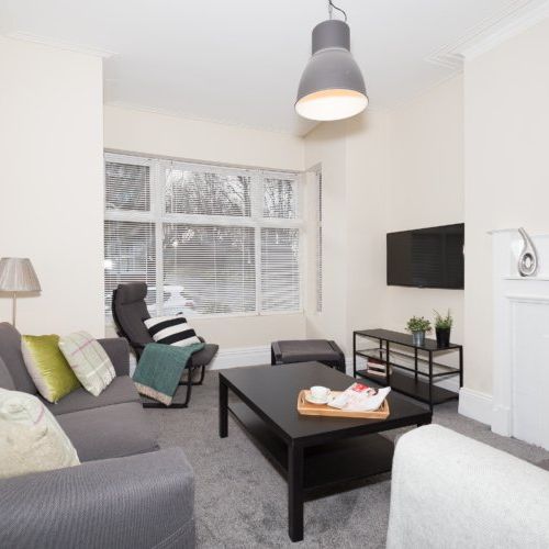 26 Stanmore Road, Burley, Leeds, LS4 2RU - Photo 1