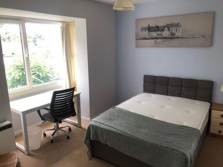 1 bedroom in a house share to rent - Photo 4